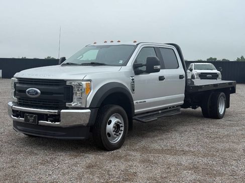 Used 2017 Ford F450 XL w/ Power Equipment Group AWD/4WD image 1