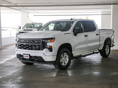 Used 2022 Chevrolet Silverado 1500 Custom w/ LPO, Dark Essentials Package RWD image 1