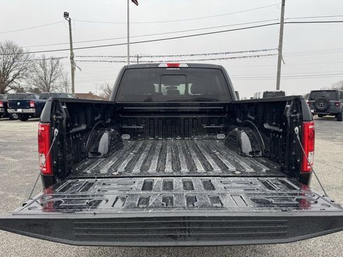 Used 2017 Ford F150 XL w/ Equipment Group 101A Mid image 6
