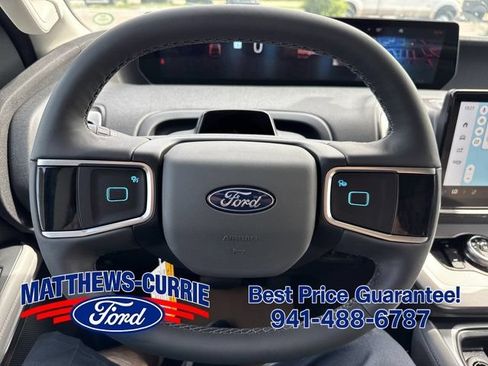 New 2026 Ford Expedition Active AWD/4WD image 19