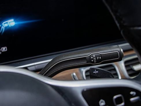 Used 2021 Mercedes-Benz GLE 450 4MATIC image 17