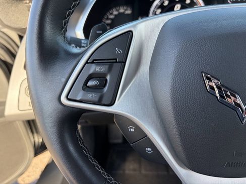 Certified 2016 Chevrolet Corvette Stingray Coupe RWD image 21