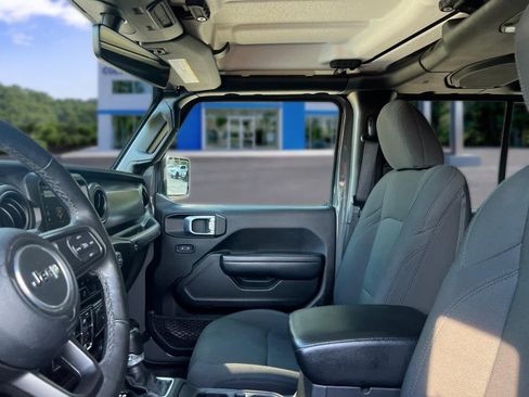 Used 2022 Jeep Wrangler Unlimited Sport AWD/4WD image 11