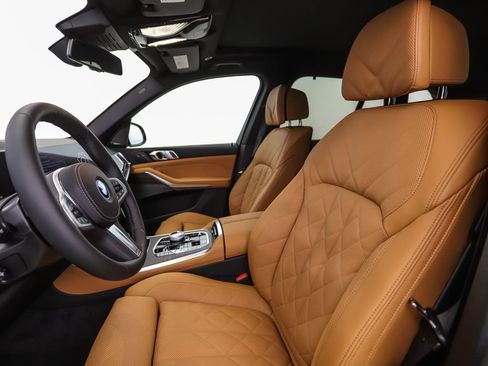 New 2026 BMW X5 xDrive50e w/ Executive Package AWD/4WD image 10
