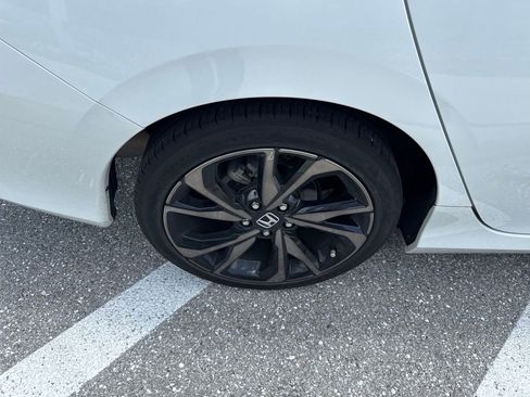Used 2021 Honda Civic Sport image 11