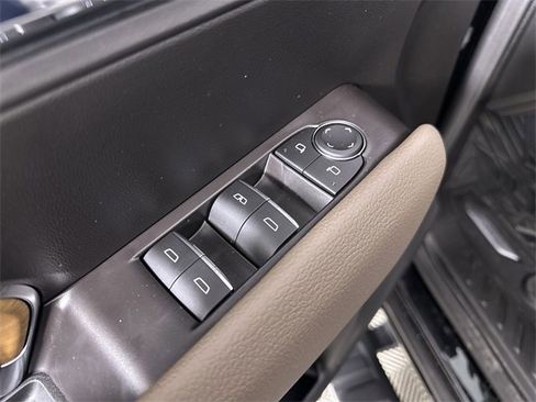 New 2026 GMC Canyon Denali image 24