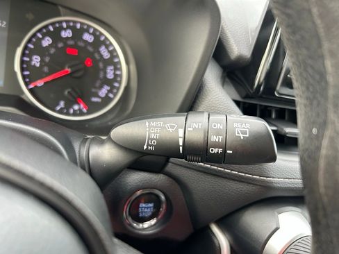 Used 2022 Toyota RAV4 XLE FWD image 21