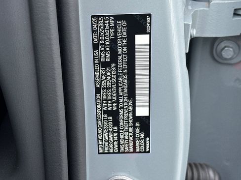 New 2025 Volvo EX90 Ultra image 28