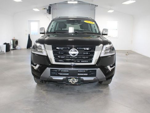 Used 2024 Nissan Armada Platinum w/ Captain's Chairs Package image 3