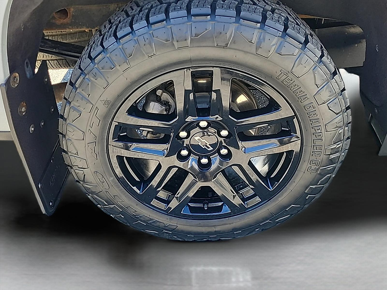 Used 2023 Chevrolet Silverado 1500 RST w/ Convenience Package II AWD/4WD image 9