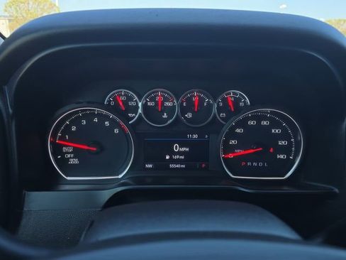 Used 2020 Chevrolet Silverado 1500 LT w/ Texas Edition image 18