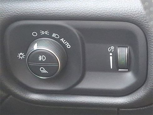 Used 2023 RAM 3500 Tradesman w/ Chrome Appearance Group image 25