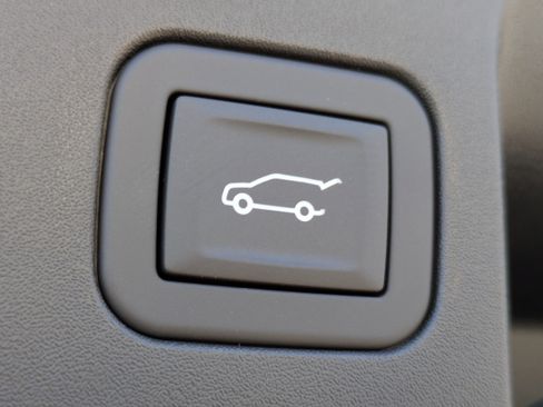 New 2026 Buick Envision Sport Touring image 18