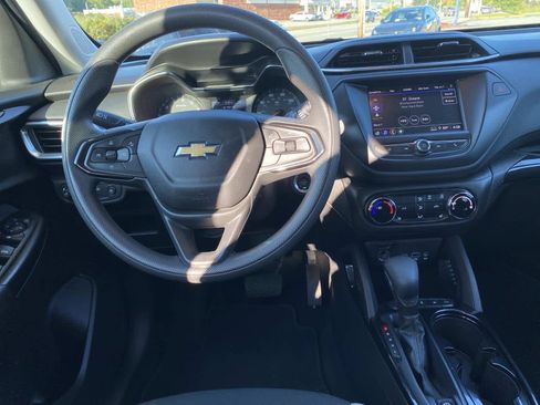 Used 2023 Chevrolet TrailBlazer LT image 10