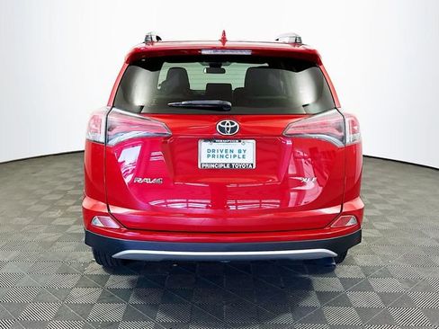 Used 2017 Toyota RAV4 XLE image 7