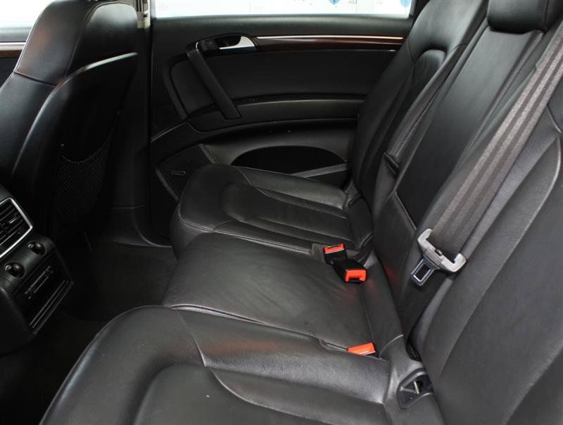 Used 2013 Audi Q7 3.0T Premium Plus w/ Premium Plus Pkg AWD/4WD image 16