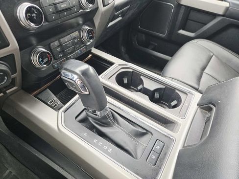 Used 2020 Ford F150 Lariat w/ Equipment Group 502A Luxury AWD/4WD image 36