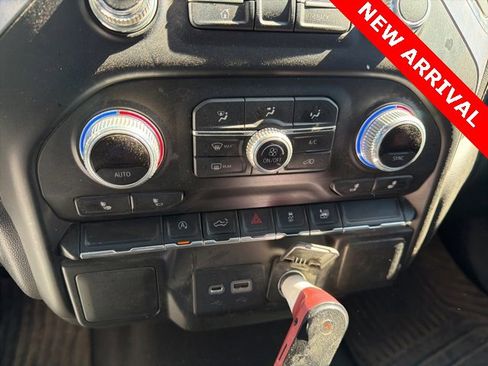 Used 2020 GMC Sierra 1500 SLE w/ SLE Value Package image 16