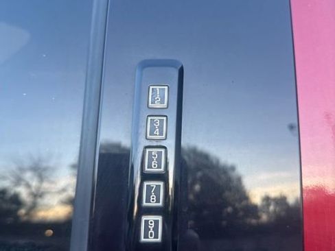 Used 2019 Ford F250 Lariat w/ Lariat Value Package image 26