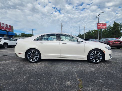 Used 2018 Lincoln MKZ Reserve w/ Climate Package FWD image 8