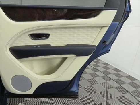 New 2026 Bentley Bentayga Speed image 27