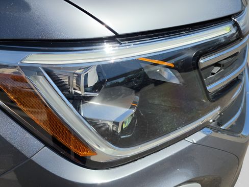 Used 2024 Volkswagen Atlas SE FWD image 32