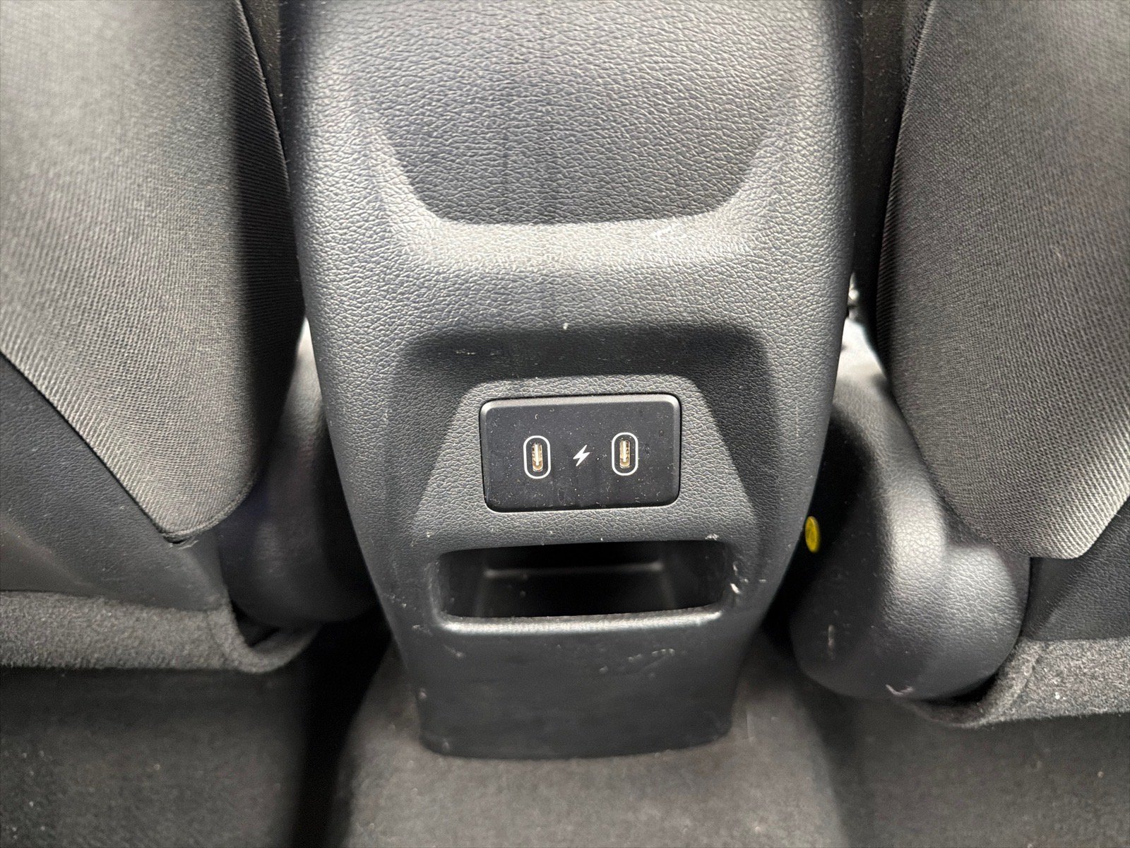 Used 2025 Hyundai Venue SEL FWD image 21