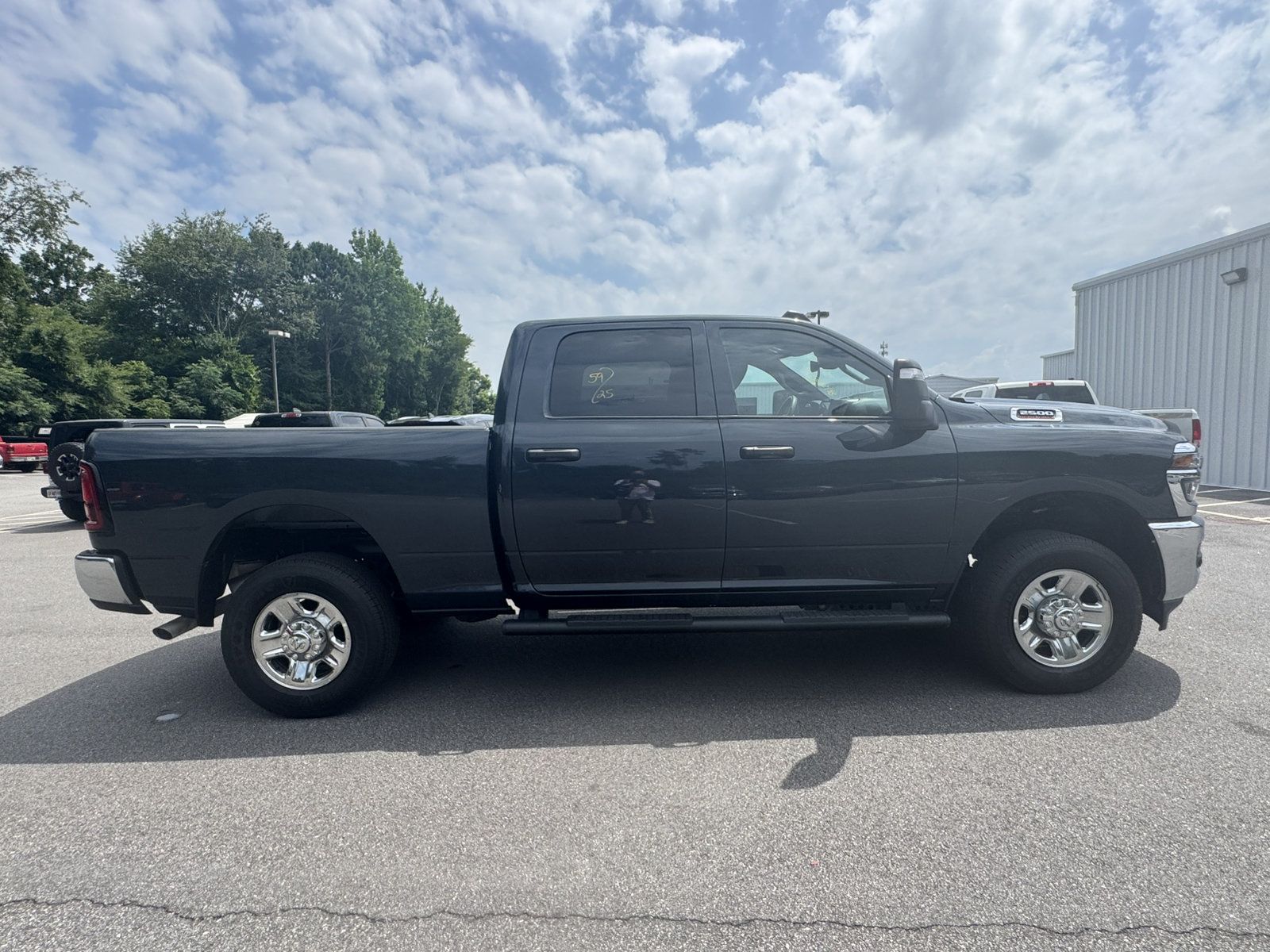 Certified 2025 RAM 2500 Tradesman AWD/4WD image 4