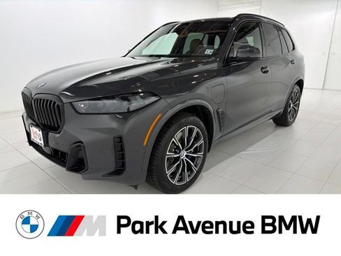 Used 2026 BMW X5 xDrive50e w/ M Sport Package AWD/4WD image 1