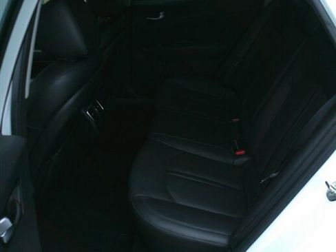 Used 2020 Kia Optima Premium image 16