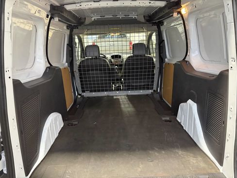 Used 2015 Ford Transit Connect XL image 18