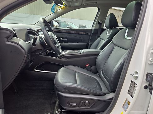 Used 2022 Hyundai Tucson Limited image 17