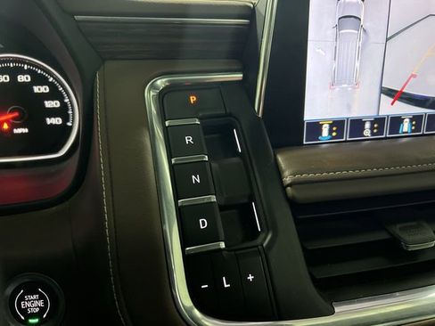 Used 2021 Chevrolet Tahoe High Country image 16