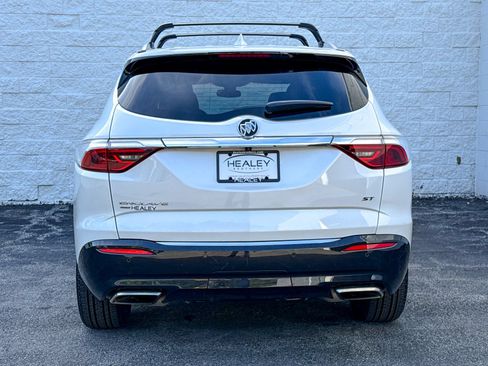 Certified 2023 Buick Enclave Essence w/ Experience Buick Package AWD/4WD image 11