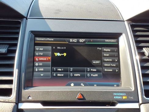Used 2015 Ford Taurus Limited w/ Equipment Group 301A FWD image 16