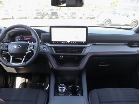 Used 2026 Ford Explorer ST-Line w/ ST-Line Street Pack AWD/4WD image 28
