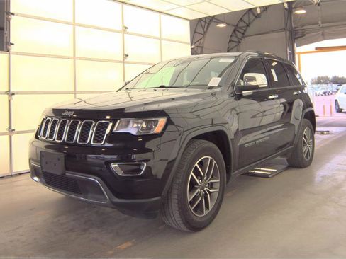 Used 2021 Jeep Grand Cherokee Limited w/ Luxury Group II RWD image 3