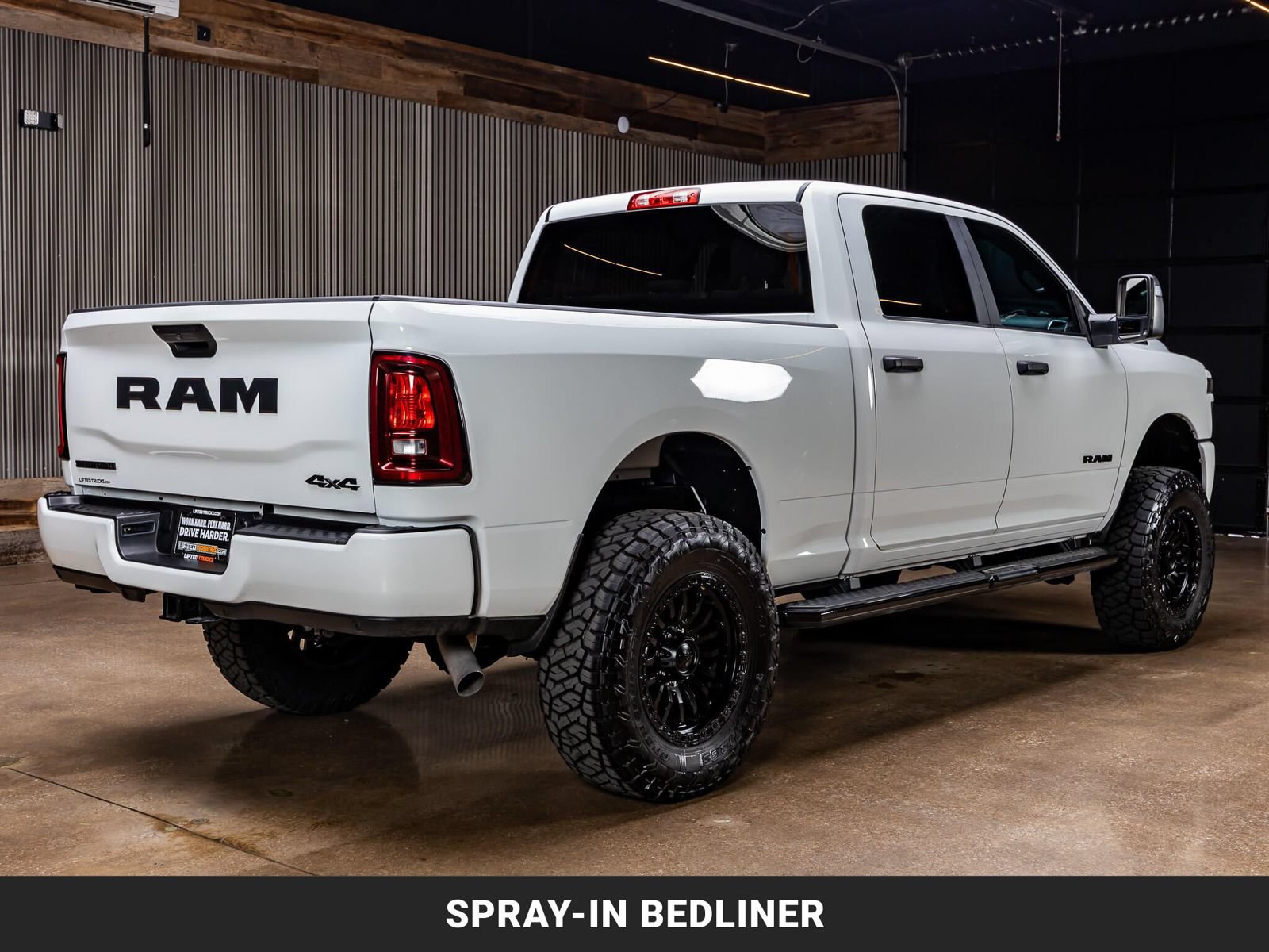 Used 2025 RAM 2500 Big Horn AWD/4WD image 9