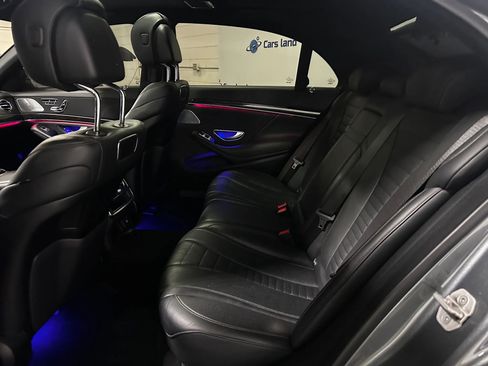 Used 2018 Mercedes-Benz S 560 Sedan image 13