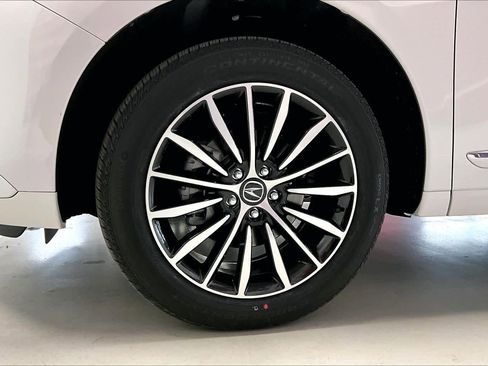 New 2026 Acura RDX SH-AWD w/ Advance Package image 8