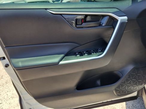 Used 2025 Toyota RAV4 LE FWD image 11