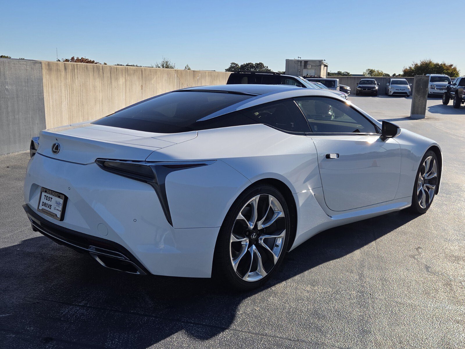 Used 2018 Lexus LC 500 Coupe w/ Performance Package RWD image 5