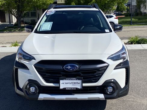 Used 2023 Subaru Outback Limited XT AWD/4WD image 9
