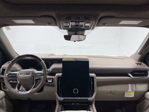 New 2026 GMC Yukon Denali image 8