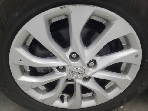 Used 2019 Nissan Sentra SV w/ Protection Package image 31