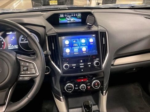 Used 2022 Subaru Forester Limited image 6