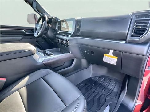 New 2026 GMC Sierra 2500 SLT AWD/4WD image 29