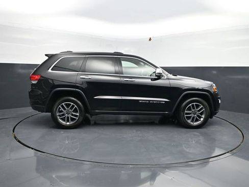 Used 2020 Jeep Grand Cherokee Limited AWD/4WD image 11