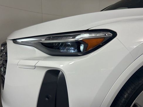 New 2025 Audi Q5 Premium Plus image 33