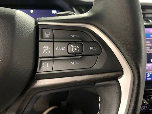 Certified 2021 Jeep Grand Cherokee L Limited RWD image 25